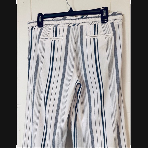 🏷BOGO🆓•BCBG Linen Pants / 6 - Picture 10 of 16